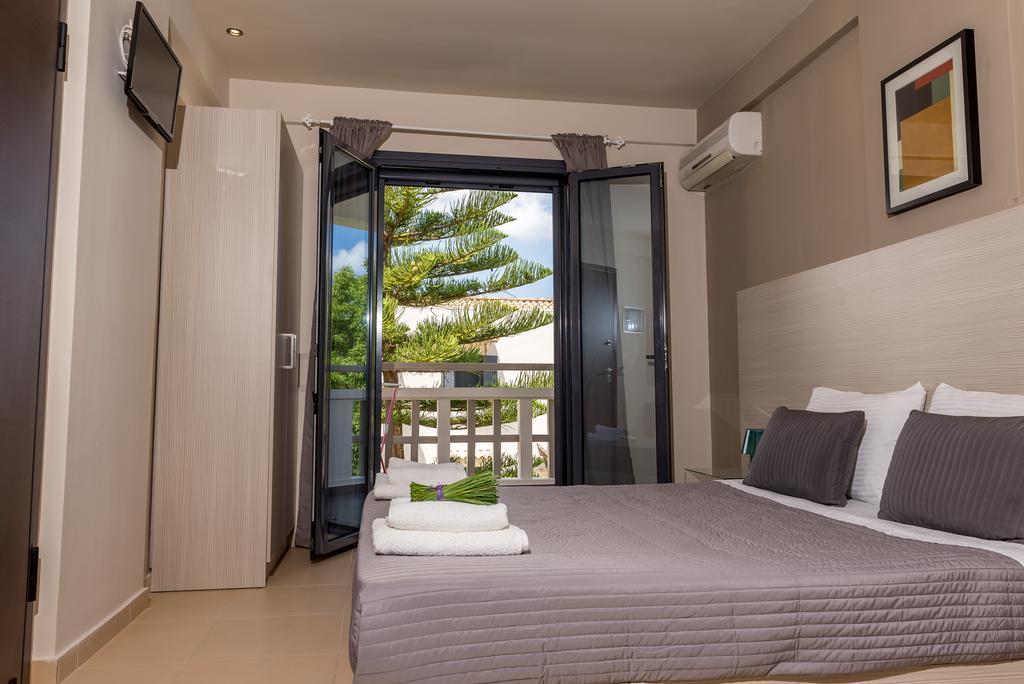 Trianon Studios Tsilivi  Exterior photo