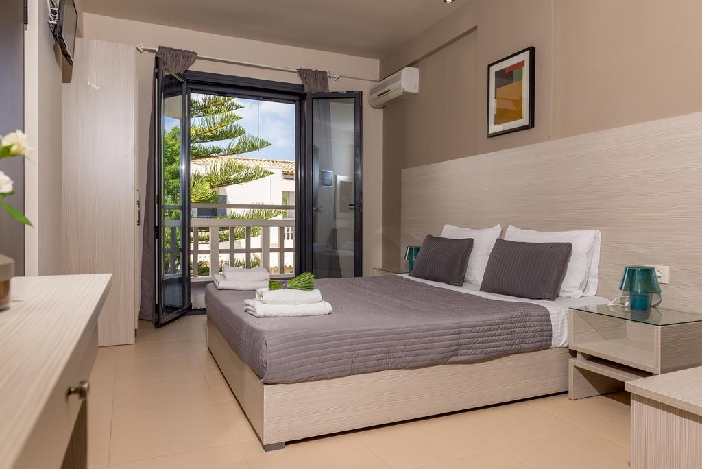 Trianon Studios Tsilivi  Exterior photo